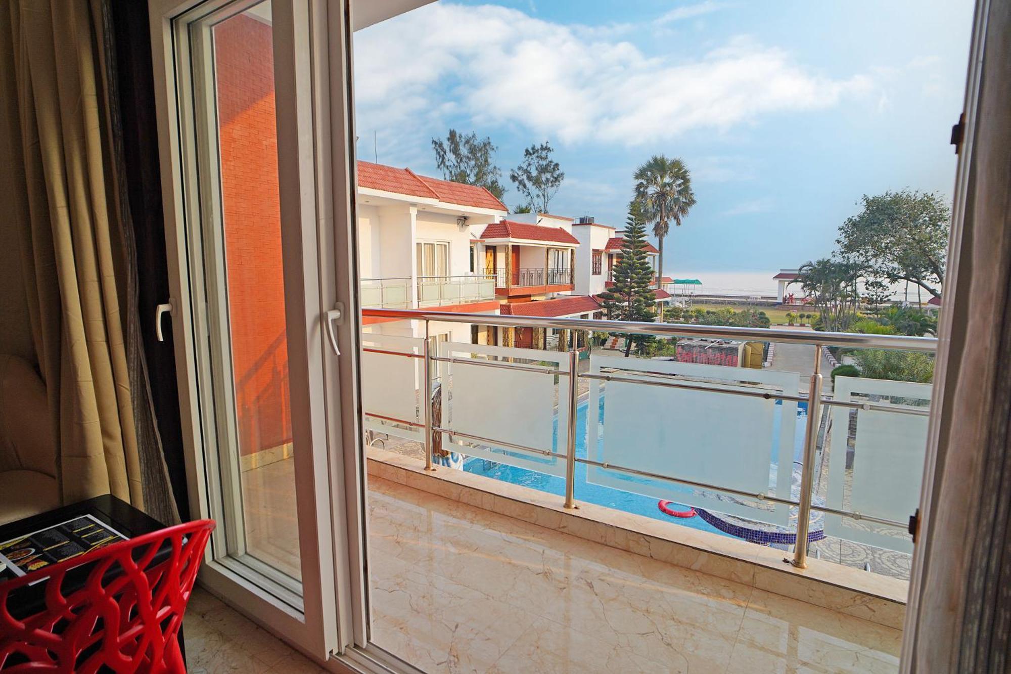 Santiniketan Hotel And Resort !! On Beach Family Resort !! マンダーマニ エクステリア 写真