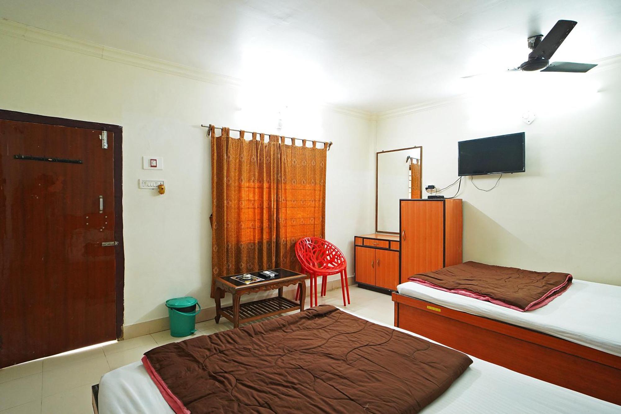 Santiniketan Hotel And Resort !! On Beach Family Resort !! マンダーマニ エクステリア 写真