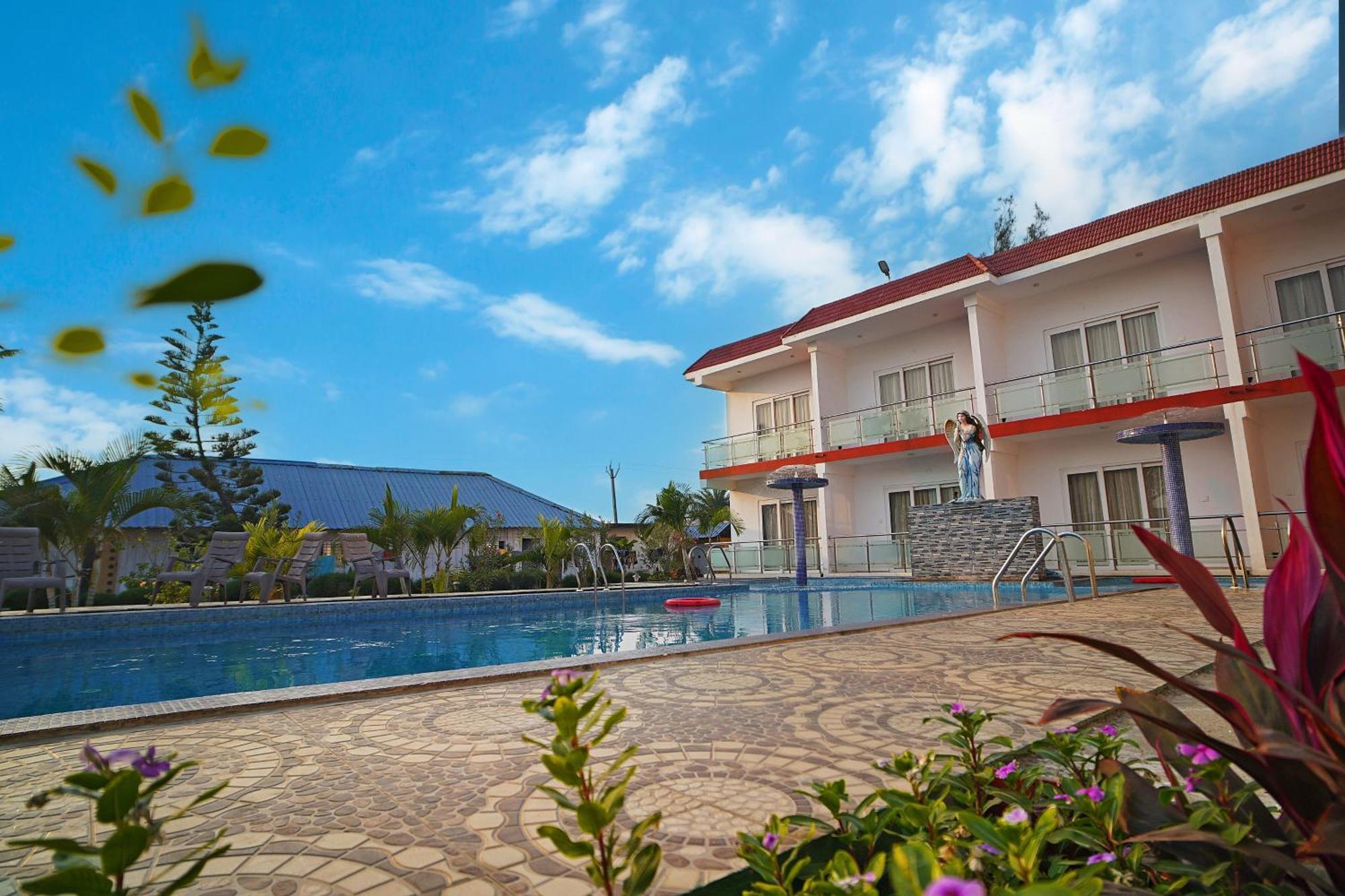 Santiniketan Hotel And Resort !! On Beach Family Resort !! マンダーマニ エクステリア 写真